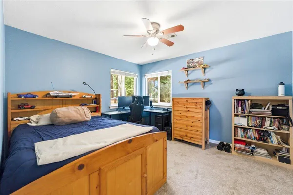 $689,000 | 833 Remour Lane, Mount Shasta, CA 96067