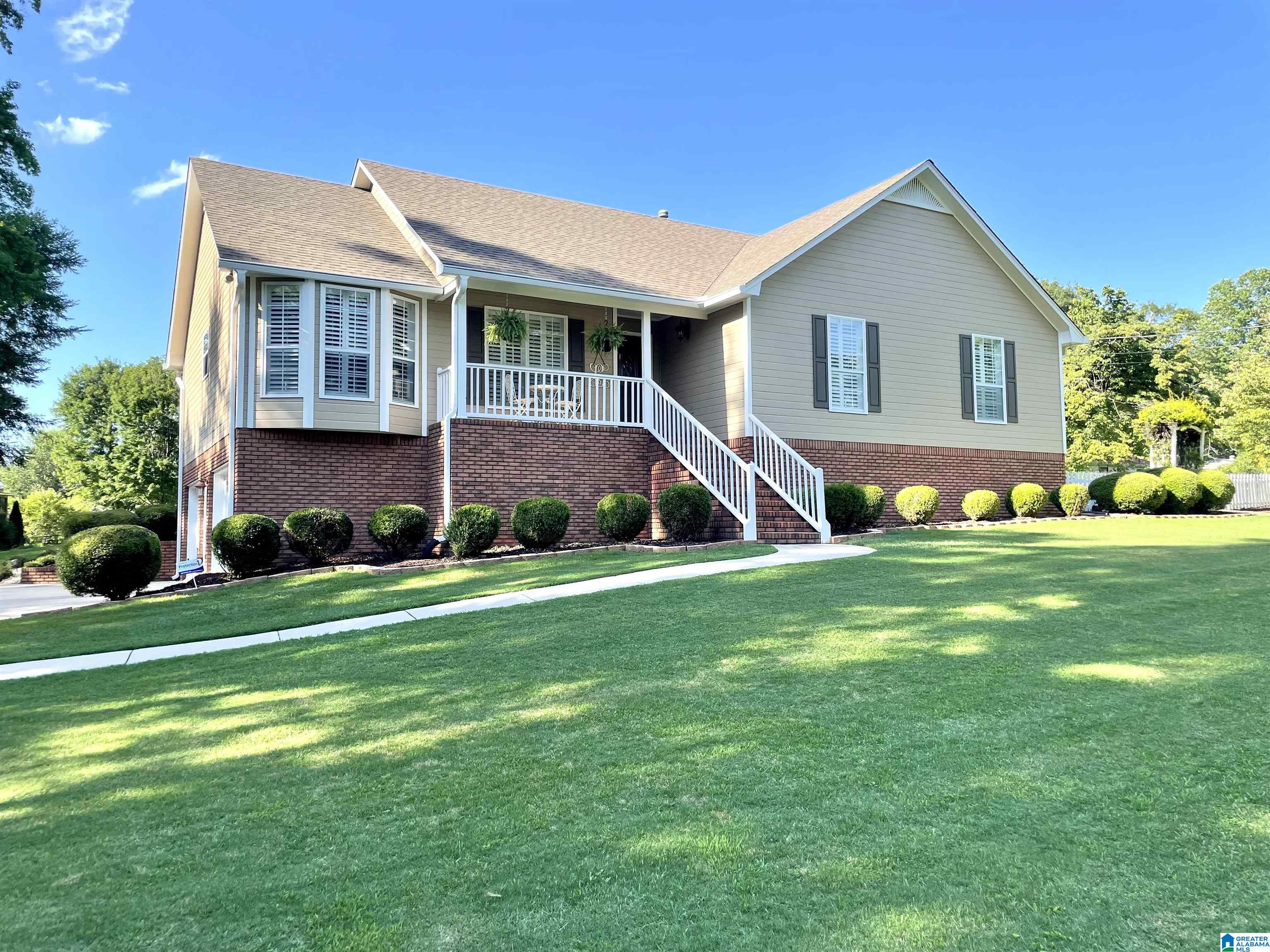511 Springdale Road Mount Olive, AL 35117 - Photo 3 of 46