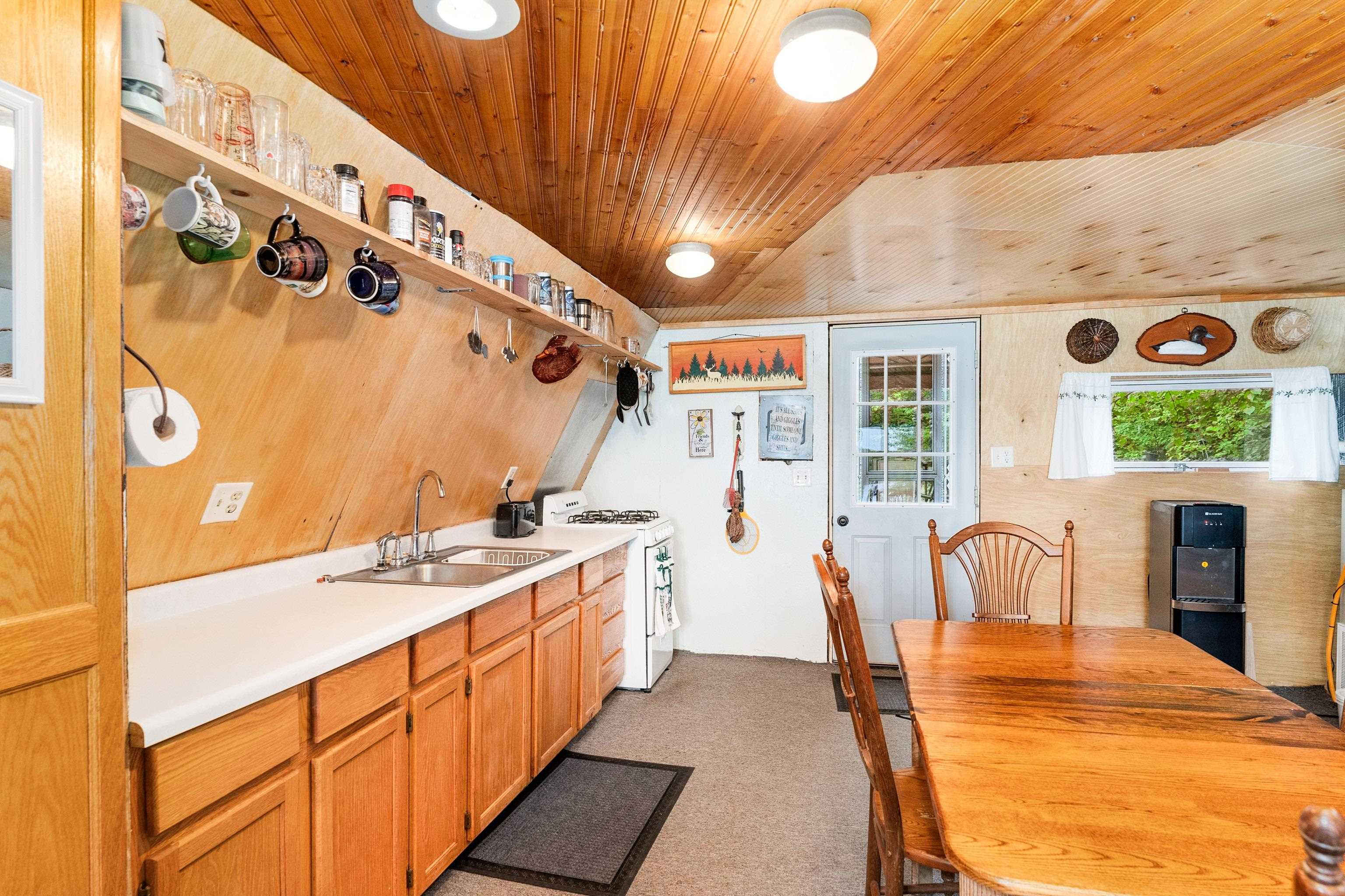 6103 South Long Lake Road Makinen, MN 55763 - Photo 9 of 46 Gallery Image 9