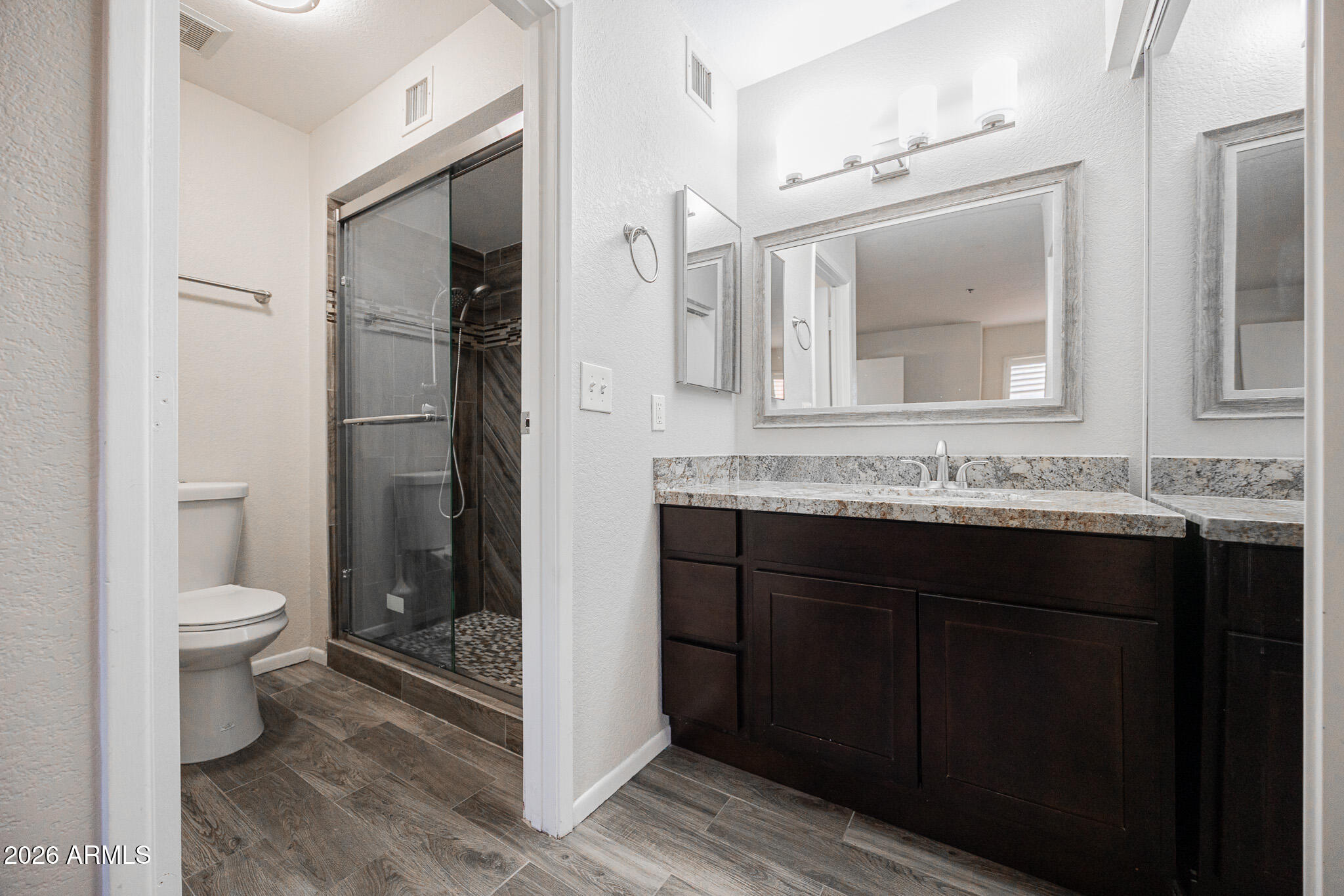 154 West 5th Street, Unit 210 Tempe, AZ 85281 - Photo 18 of 27 B33A3354