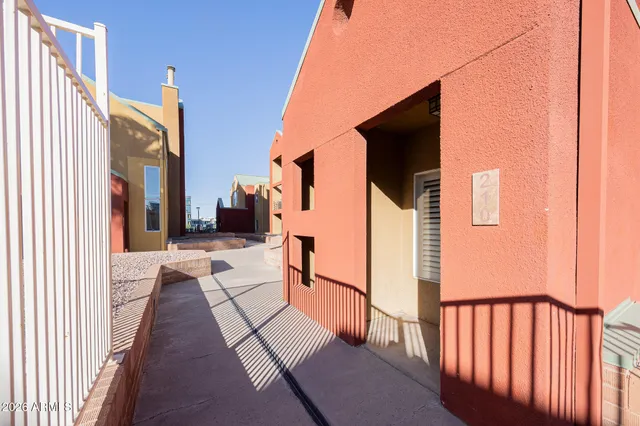 $1,795 | 154 West 5th Street, Unit 210, Tempe, AZ 85281