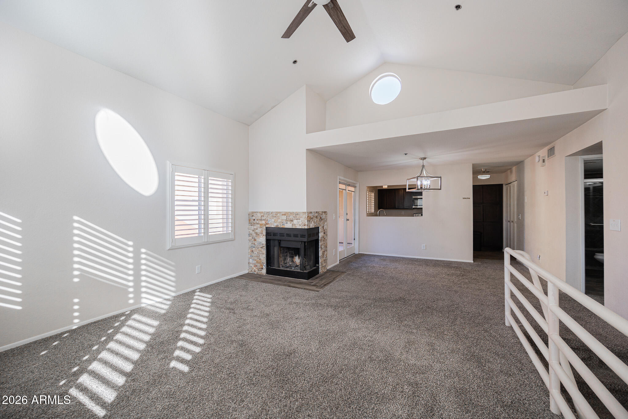 154 West 5th Street, Unit 210 Tempe, AZ 85281 - Photo 9 of 27 B33A3345