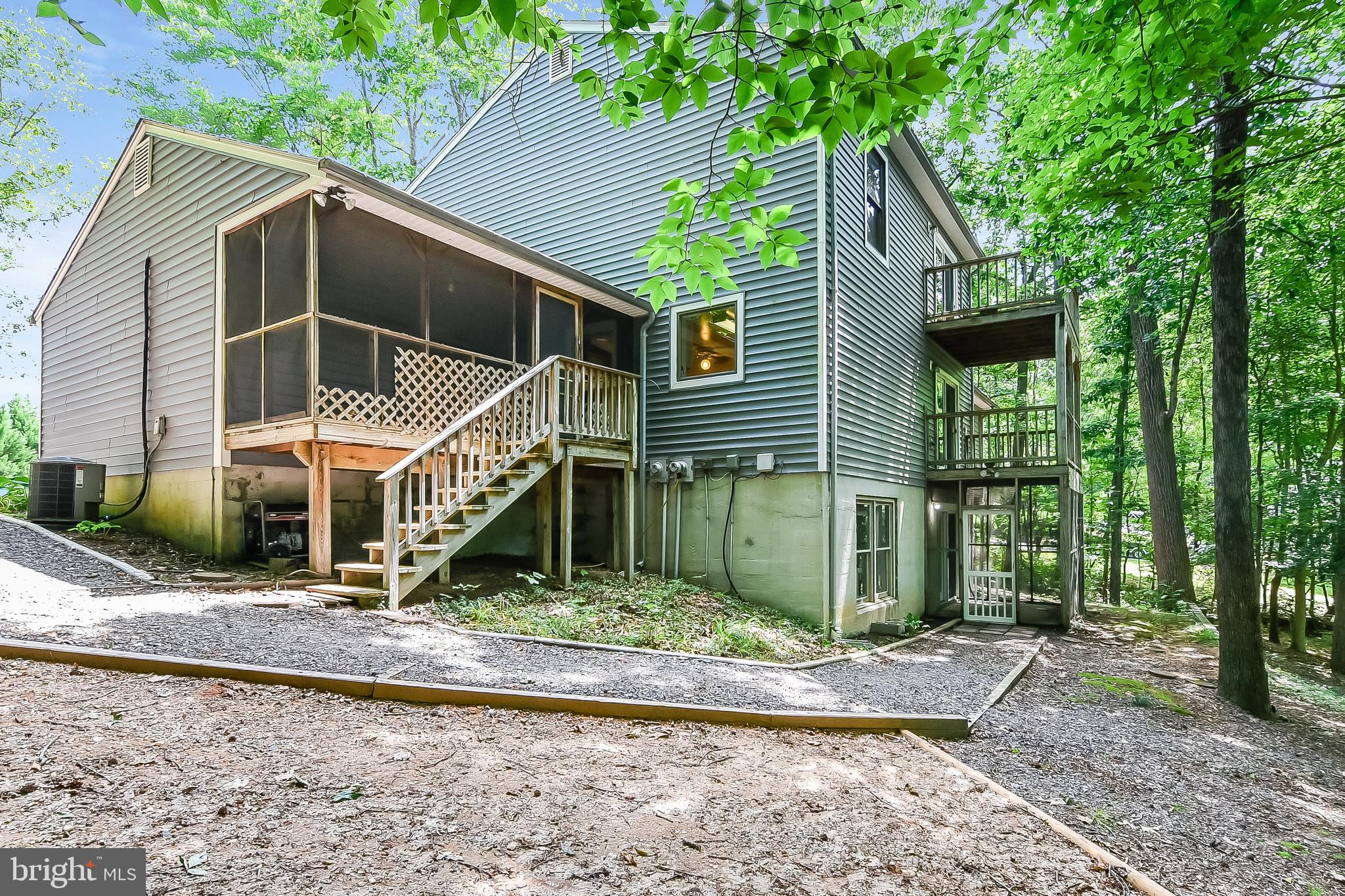 6438 Igo Road King George, VA 22485 - Photo 33 of 61 Separate entrance for lower level