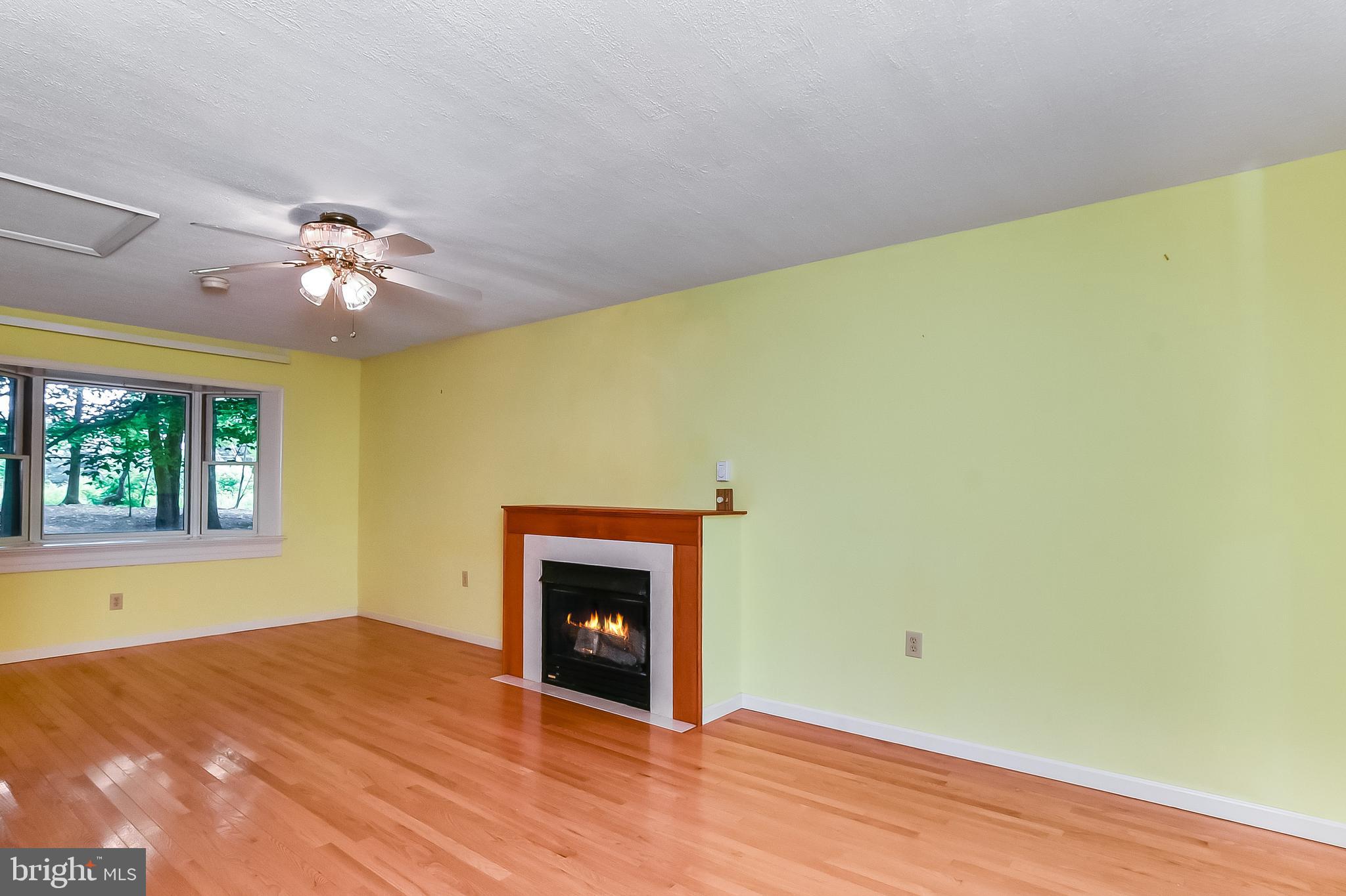 6438 Igo Road King George, VA 22485 - Photo 9 of 61 Gallery Image 9