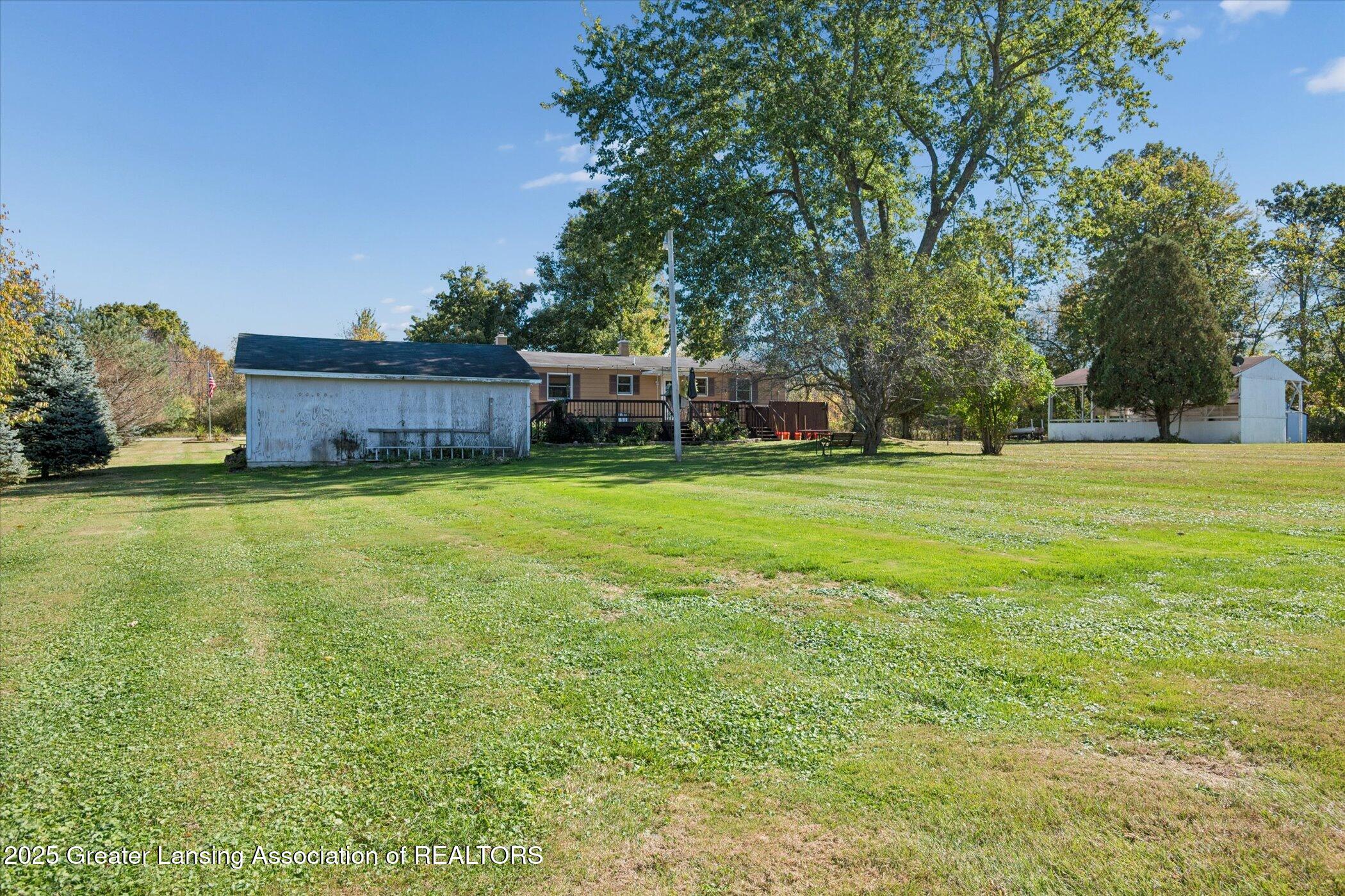 9520 Fenner Road Perry, MI 48872 - Photo 36 of 55 37-9520-Fenner-Rd-Perry-MI-48872-WindowS