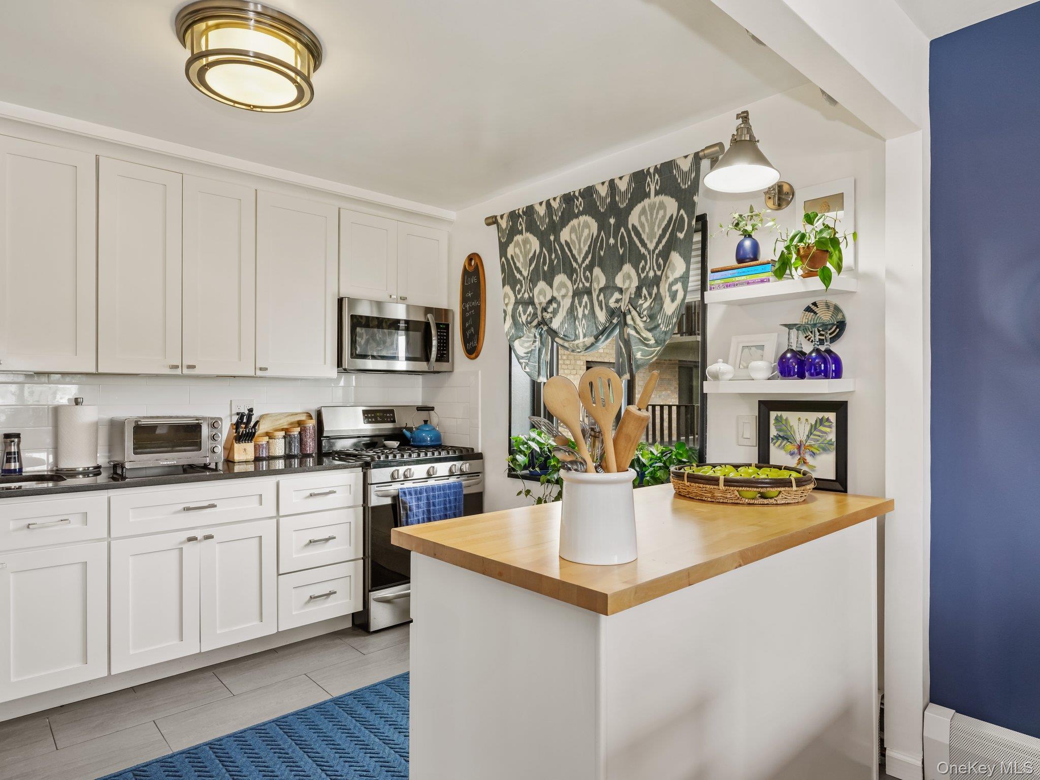 666 Pelham Road, Unit 3N New Rochelle, NY 10805 - Photo 11 of 33 Gallery Image 11