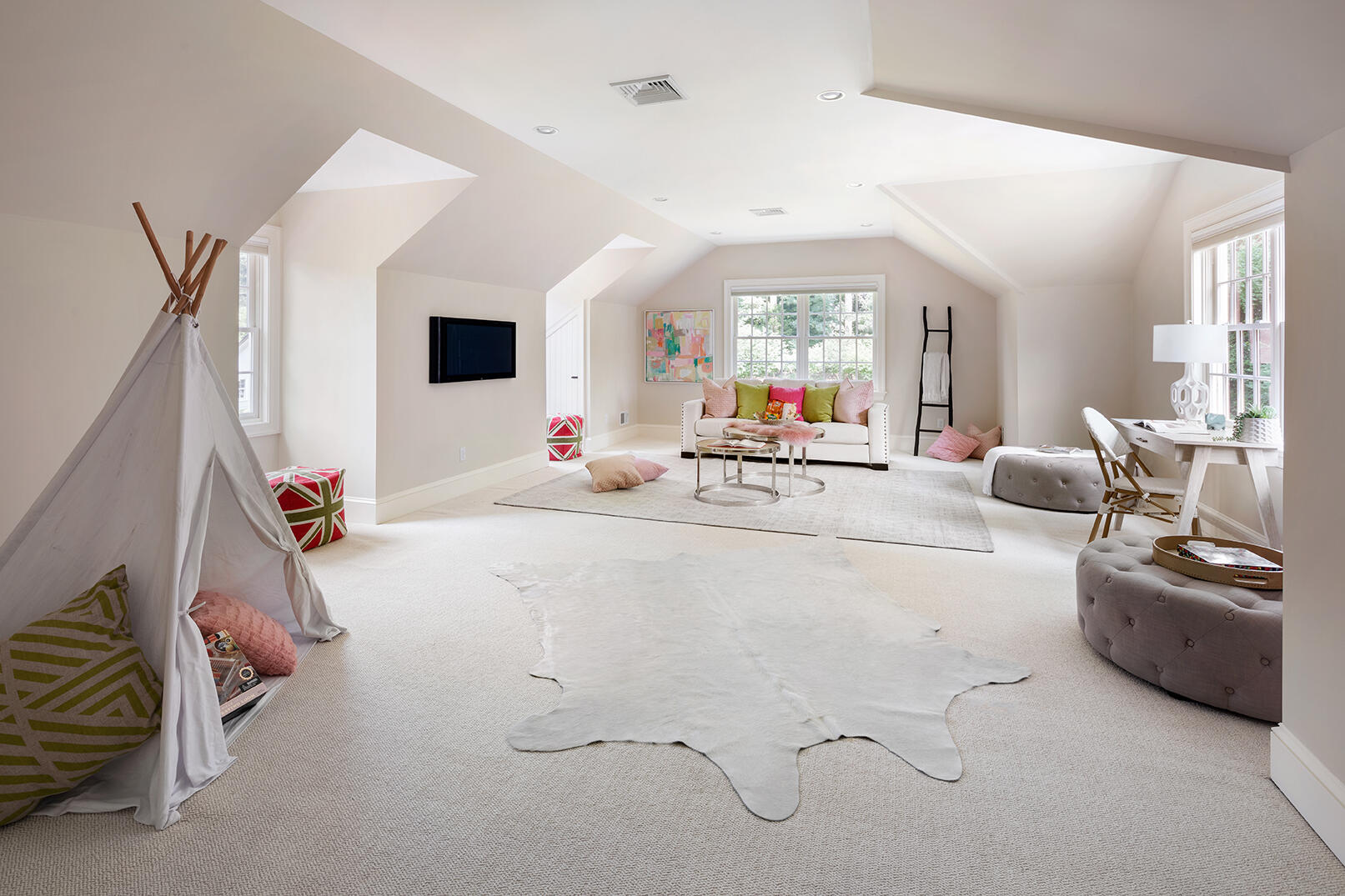 21 Briar Brae Road Darien, CT 06820 - Photo 22 of 35 a living room with furniture and a flat screen tv