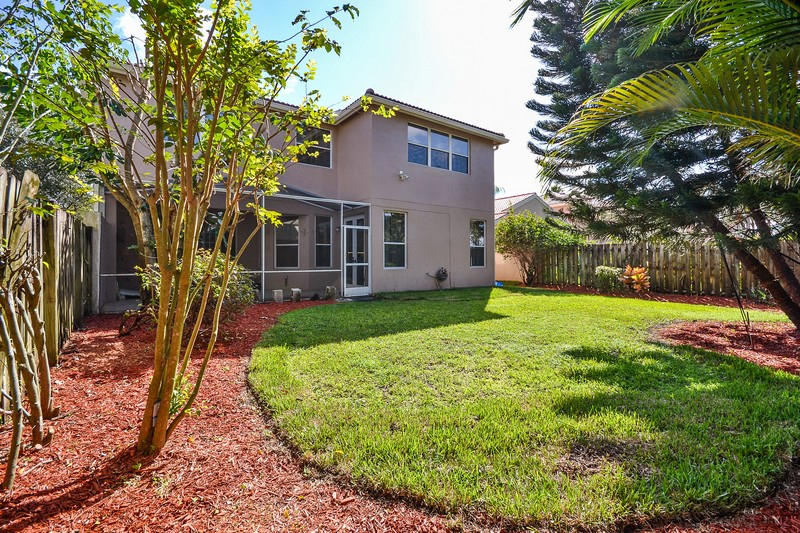 9425 Peabody Court Boca Raton, FL 33496 - Photo 2 of 10 9425PeabodyCt_Flex MLS 800 x 600_59