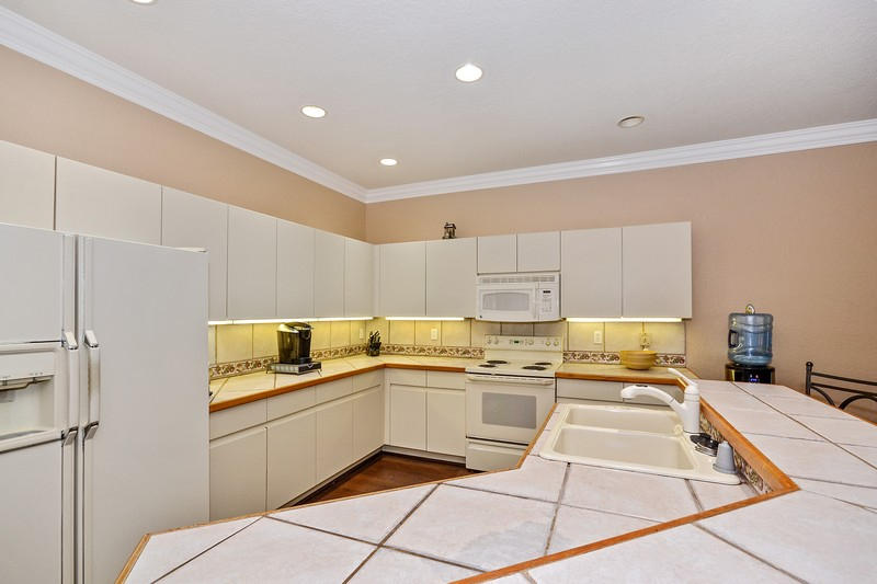 9425 Peabody Court Boca Raton, FL 33496 - Photo 6 of 10 9425PeabodyCt_Flex MLS 800 x 600_5