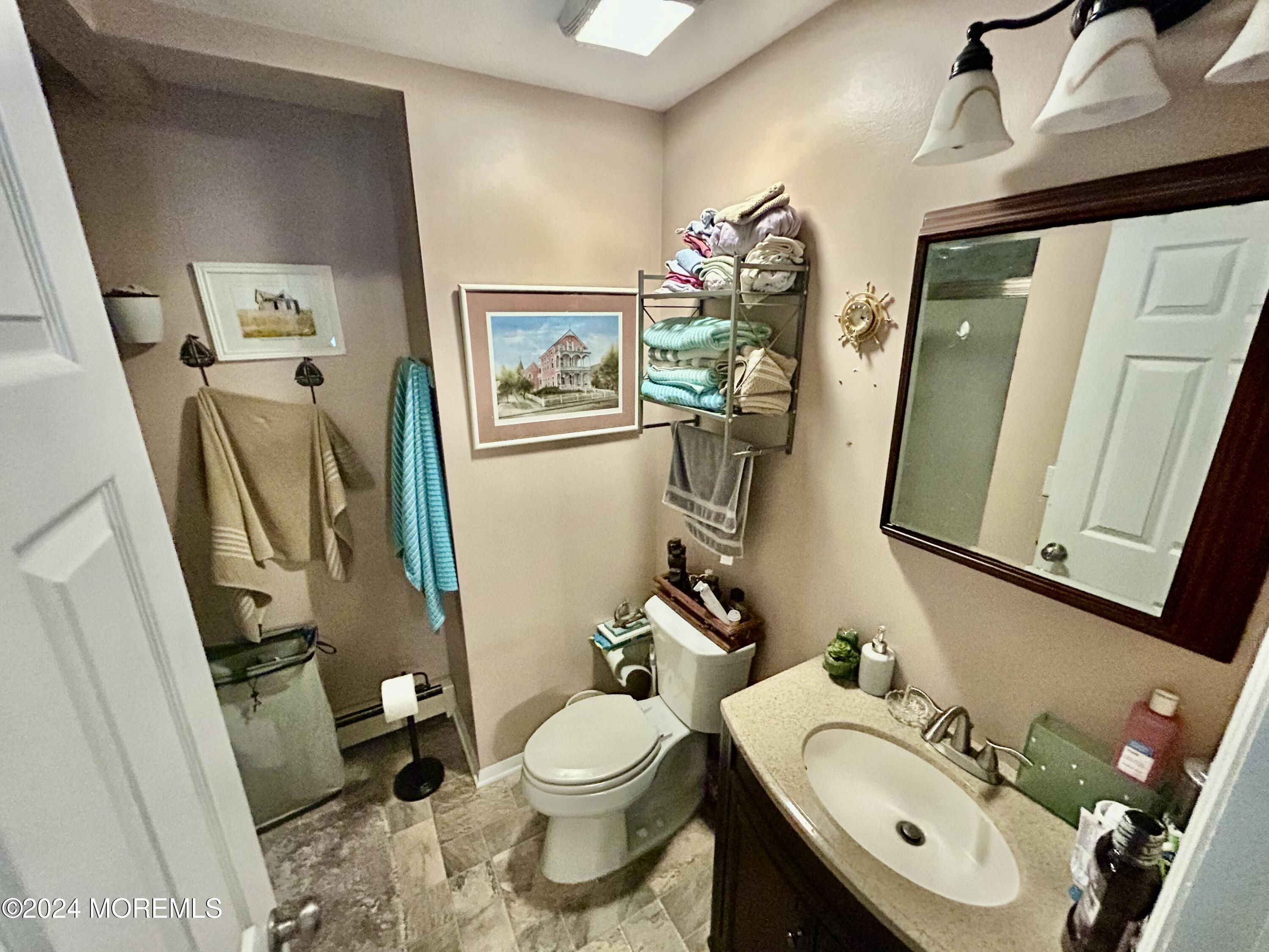 14 Walnut Road Manahawkin, NJ 08050 - Photo 21 of 33 Primary bath with shower stall