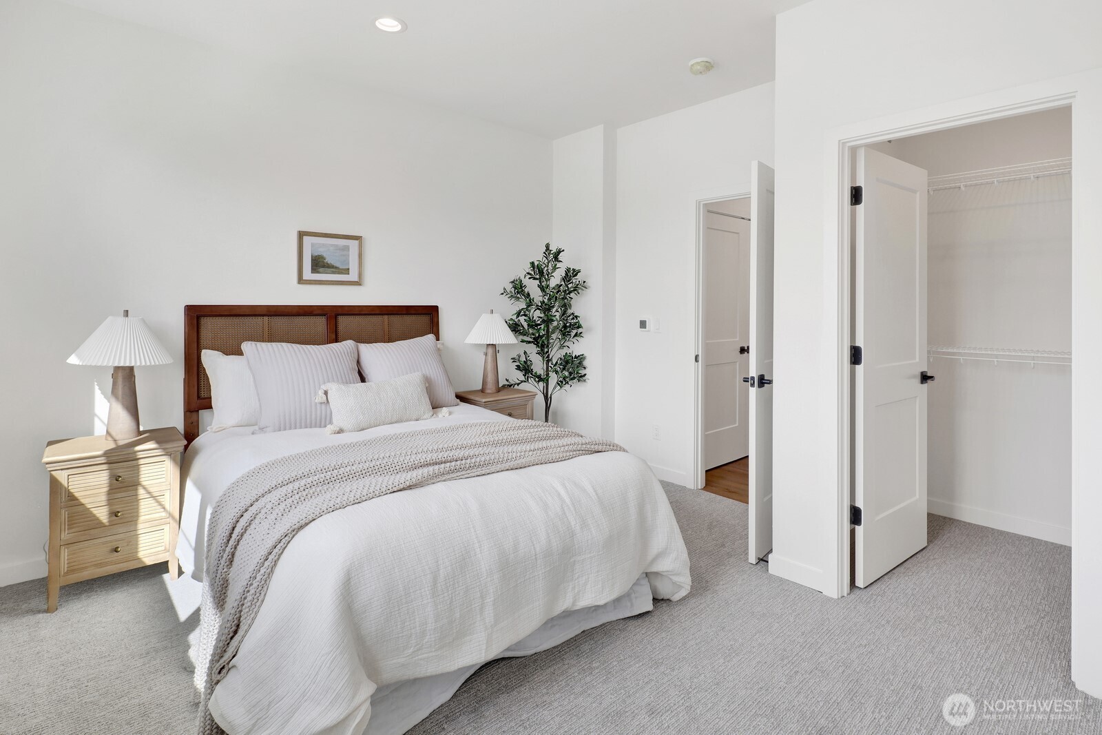 105 South 8th Street, Unit 102 Lynden, WA 98264 - Photo 14 of 38