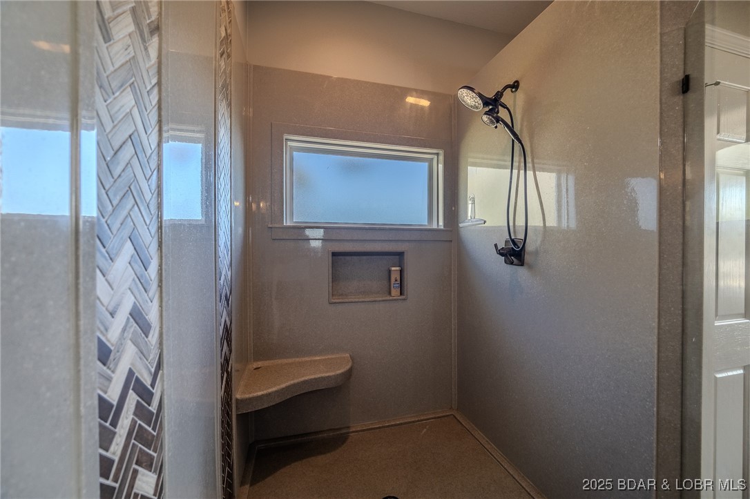 505 Minnowbrook Road Camdenton, MO 65020 - Photo 34 of 75