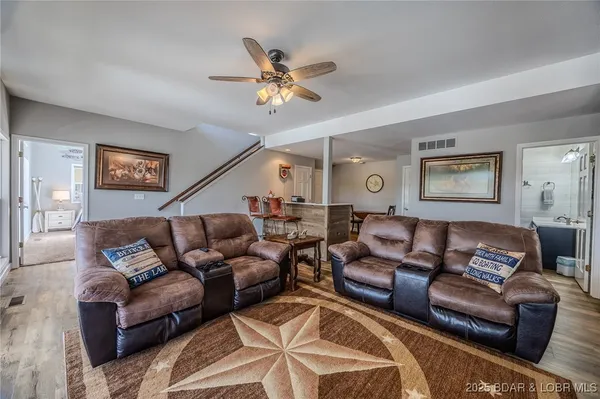 $975,000 | 505 Minnowbrook Road, Camdenton, MO 65020