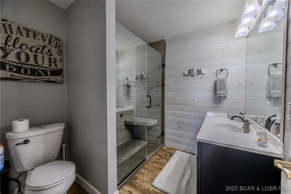 $975,000 | 505 Minnowbrook Road, Camdenton, MO 65020