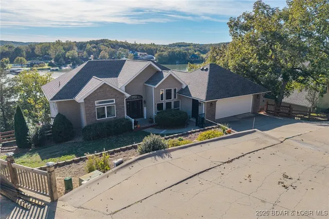 $995,000 | 505 Minnowbrook Road, Camdenton, MO 65020
