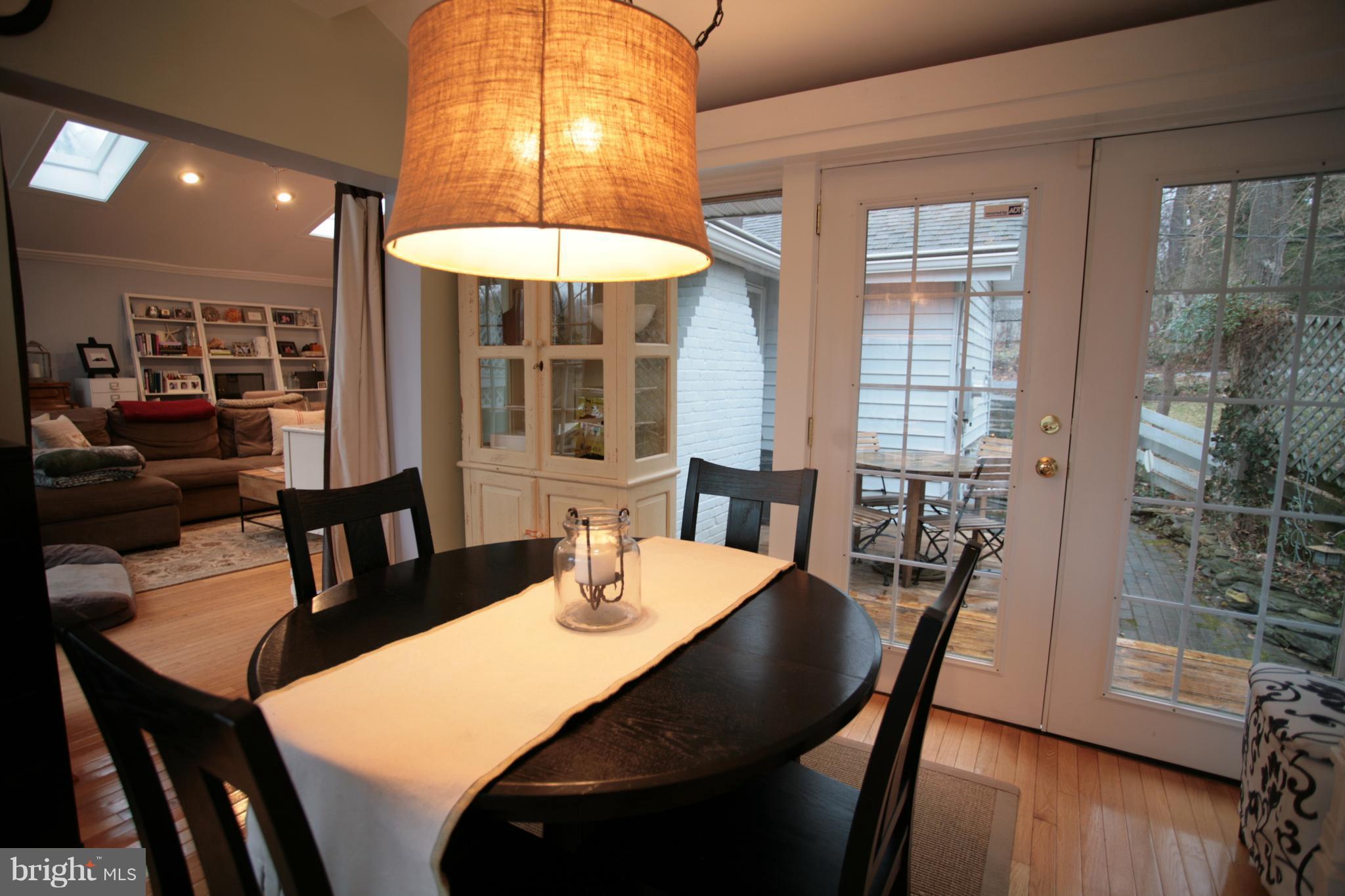 1422 Ridgeway Arnold, MD 21012 - Photo 8 of 28 Dining Room