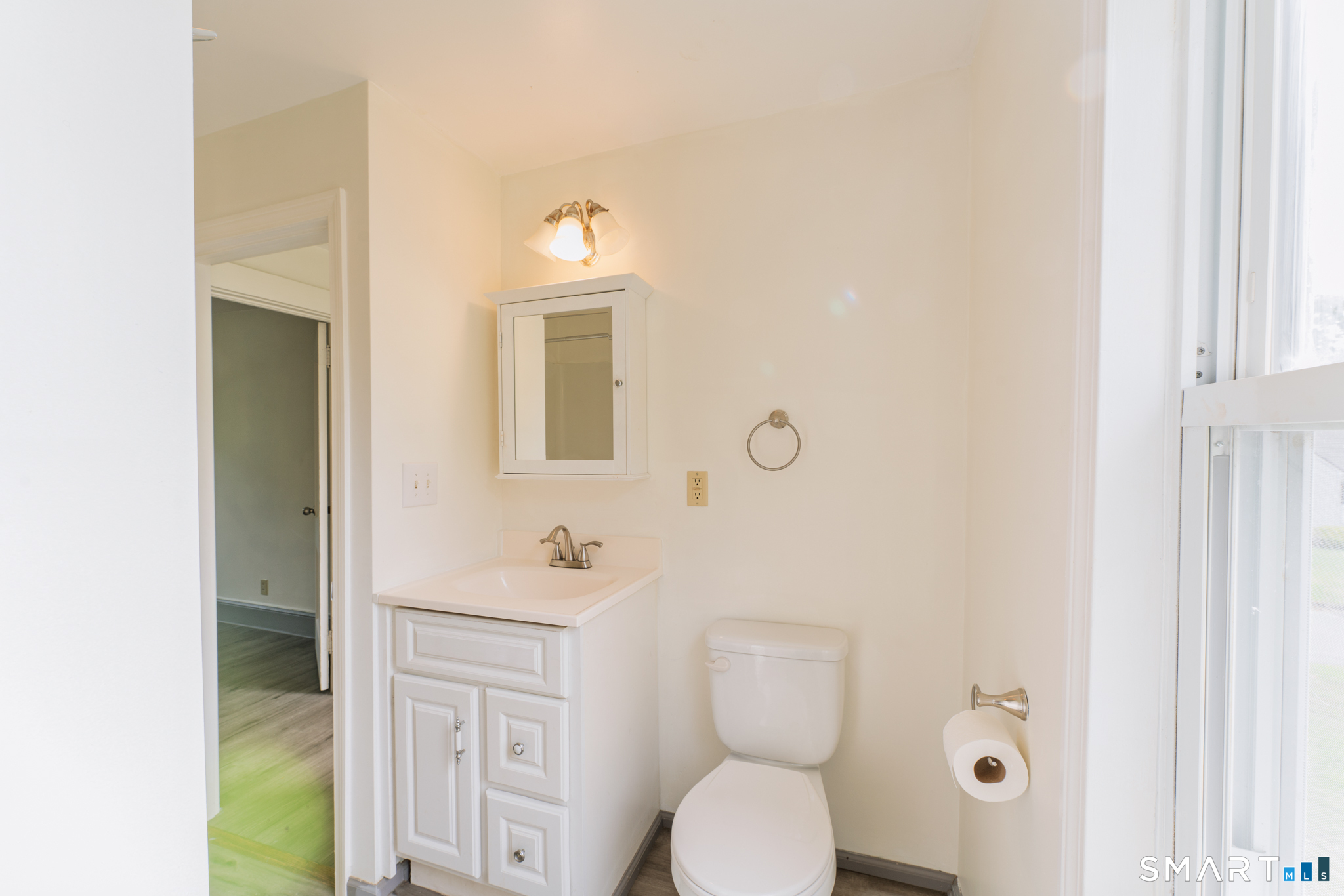 40 Doane Street Manchester, CT 06042 - Photo 37 of 38 Gallery Image 37