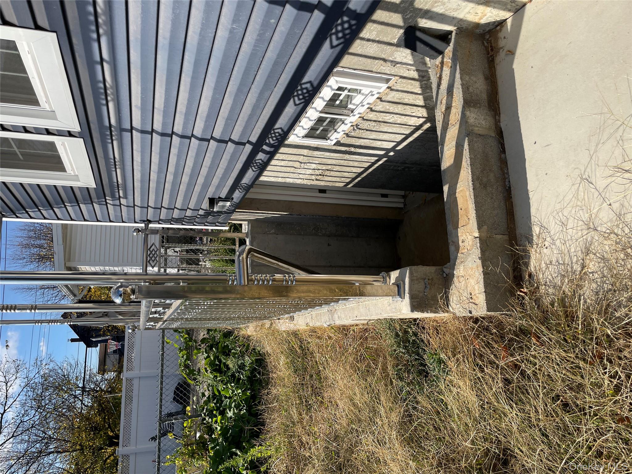 131-08 Sutter Avenue Queens, NY 11420 - Photo 21 of 21 a view of entryway