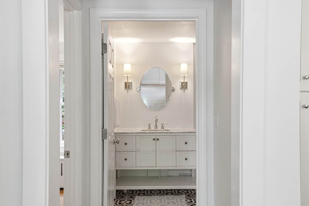 374 First Parish Road, Unit 1 Scituate, MA 02066 - Photo 18 of 27