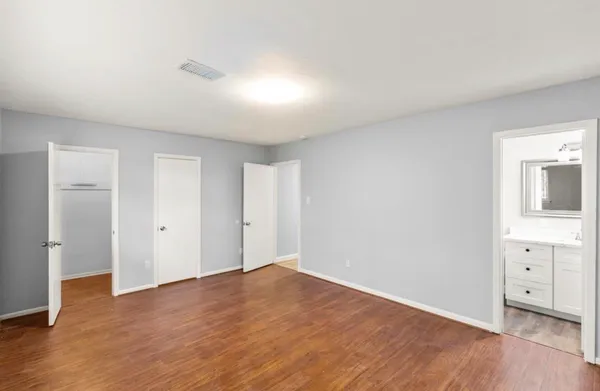 $2,000 | 7515 Jason Street, Houston, TX 77074