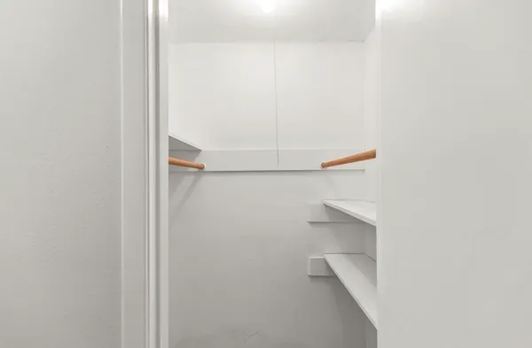 $2,000 | 7515 Jason Street, Houston, TX 77074