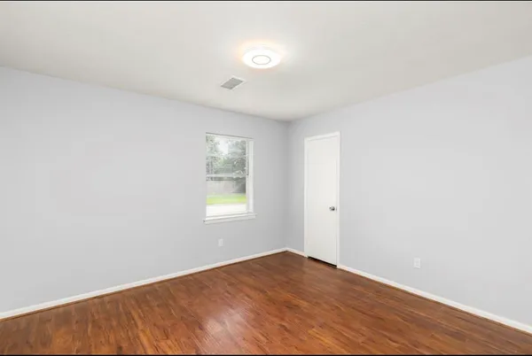 $2,000 | 7515 Jason Street, Houston, TX 77074