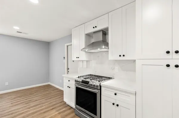 $2,000 | 7515 Jason Street, Houston, TX 77074