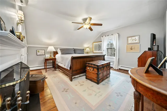 $1,299,000 | 43 Poplar Street, Newport, RI 02840