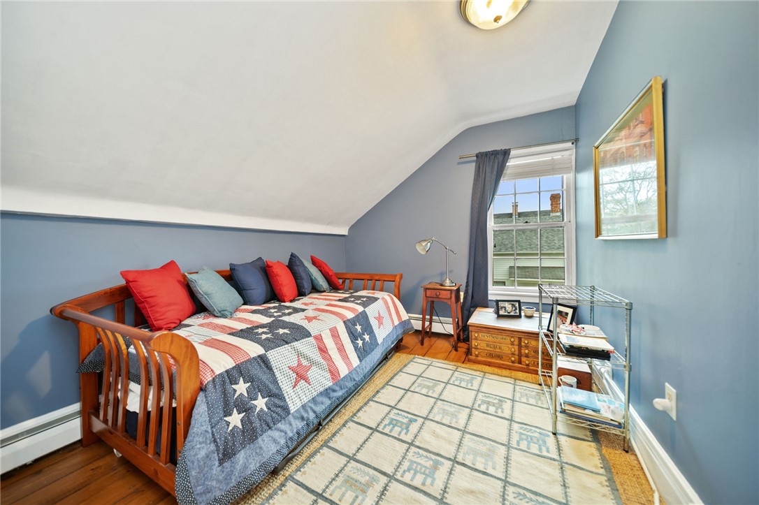 43 Poplar Street Newport, RI 02840 - Photo 22 of 33