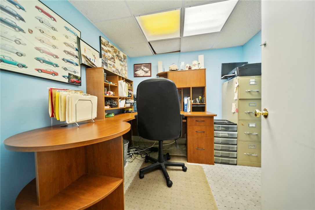 43 Poplar Street Newport, RI 02840 - Photo 26 of 33