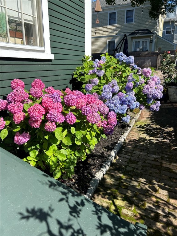 43 Poplar Street Newport, RI 02840 - Photo 27 of 33