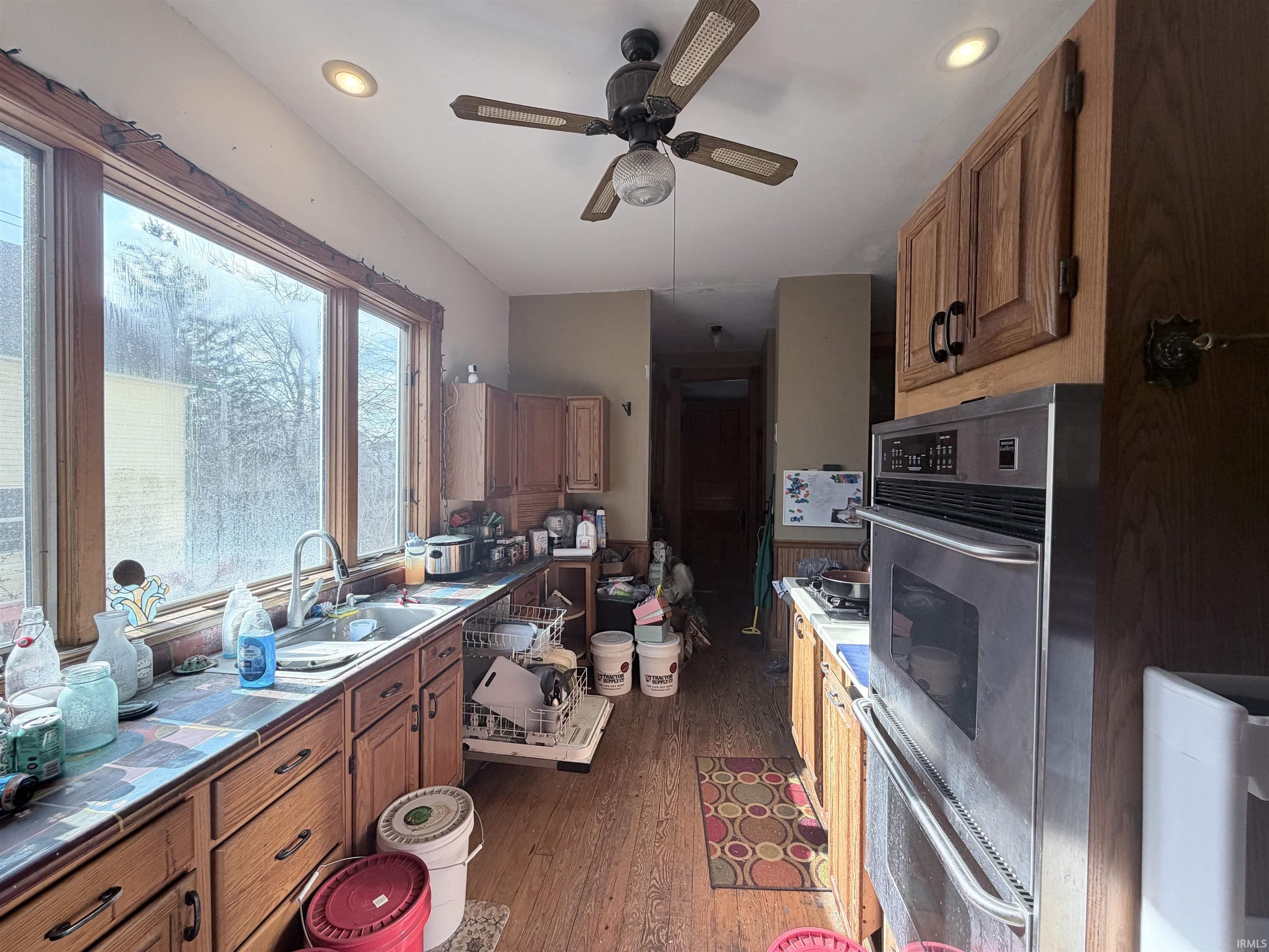 227 East Main Street Portland, IN 47371 - Photo 12 of 35