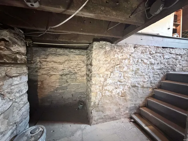 $107,000 | 227 East Main Street, Portland, IN 47371