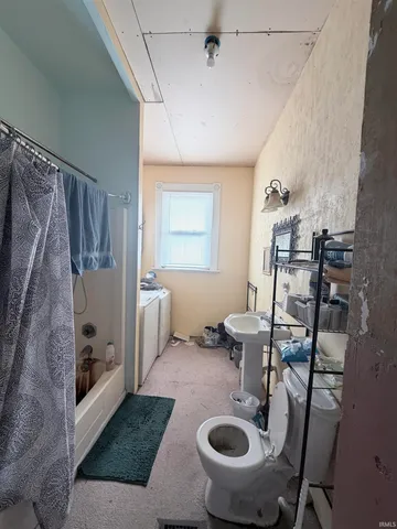 $107,000 | 227 East Main Street, Portland, IN 47371