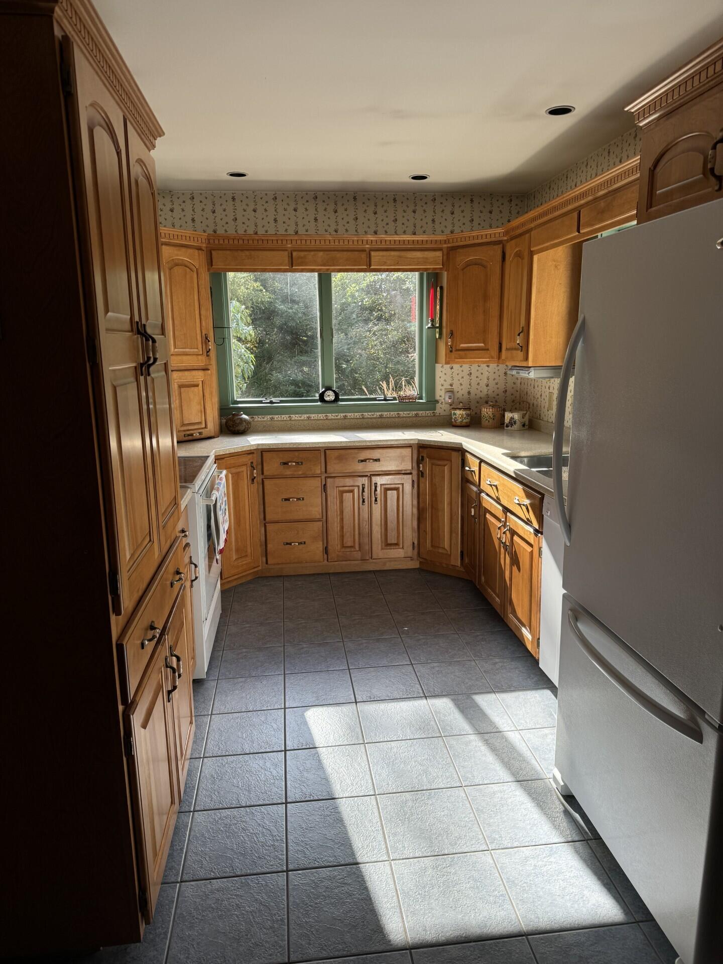 20 Mountain Road Minot, ME 04258 - Photo 16 of 35 kitchen