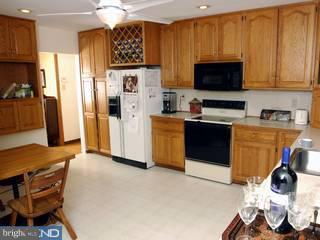 524 Falcon Road Audubon, PA 19403 - Photo 4 of 6 Gallery Image 4