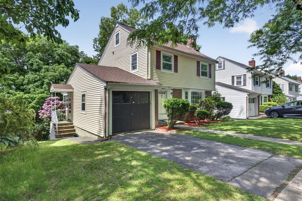 64 Redlands Road Boston, MA 02132 - Photo 31 of 37