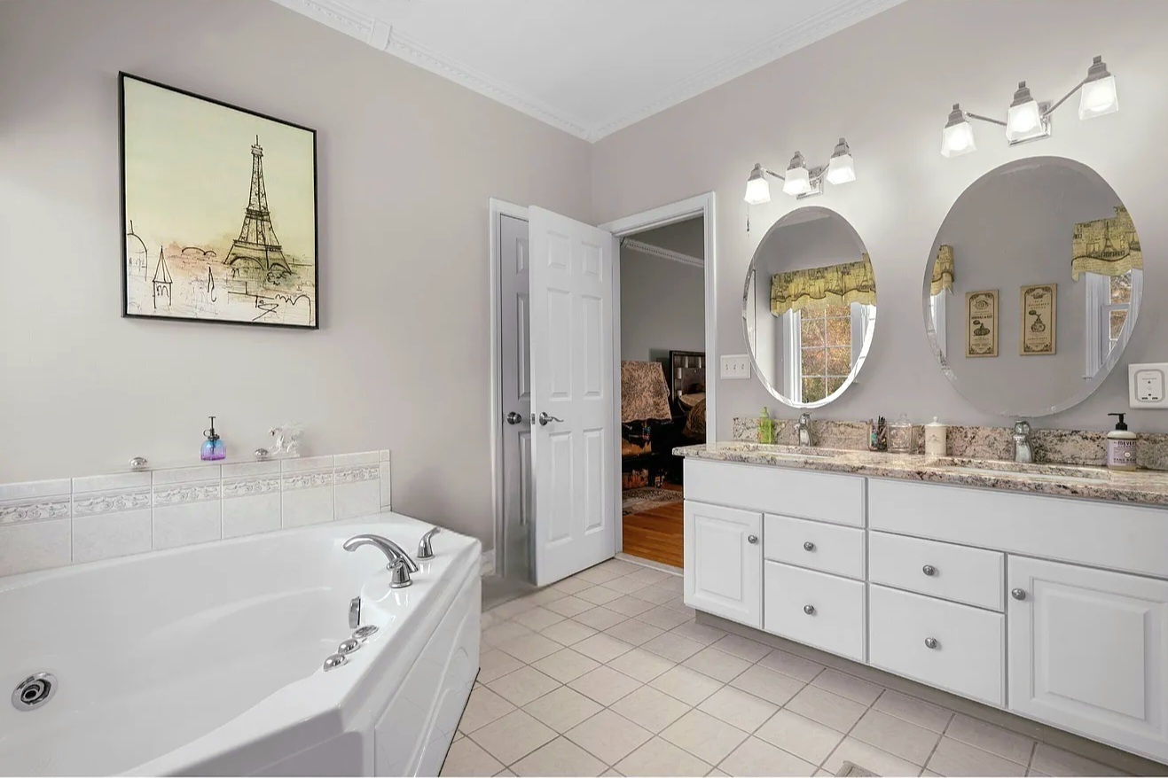 63 Taylor Road Colchester, CT 06415 - Photo 15 of 40 2nd floor