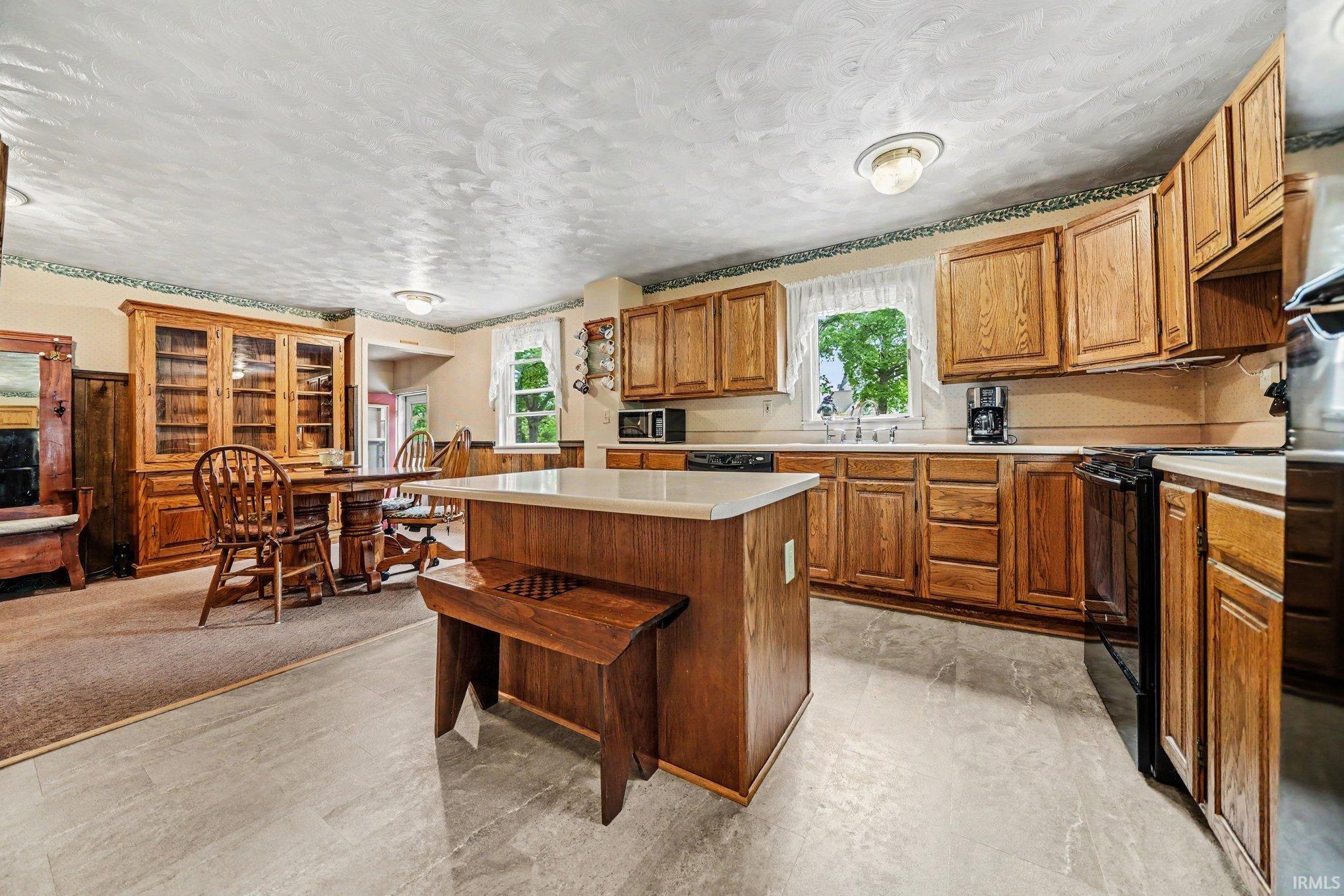 52131 Ash Road Granger, IN 46530 - Photo 5 of 33