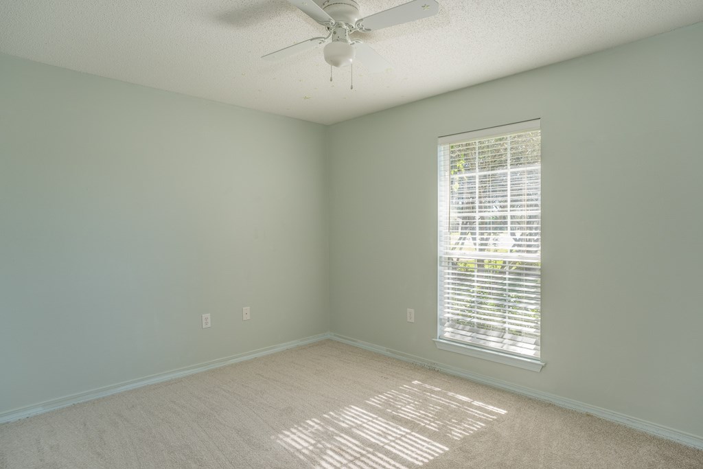 9099 Brookshire Loop Daphne, AL 36526 - Photo 17 of 21