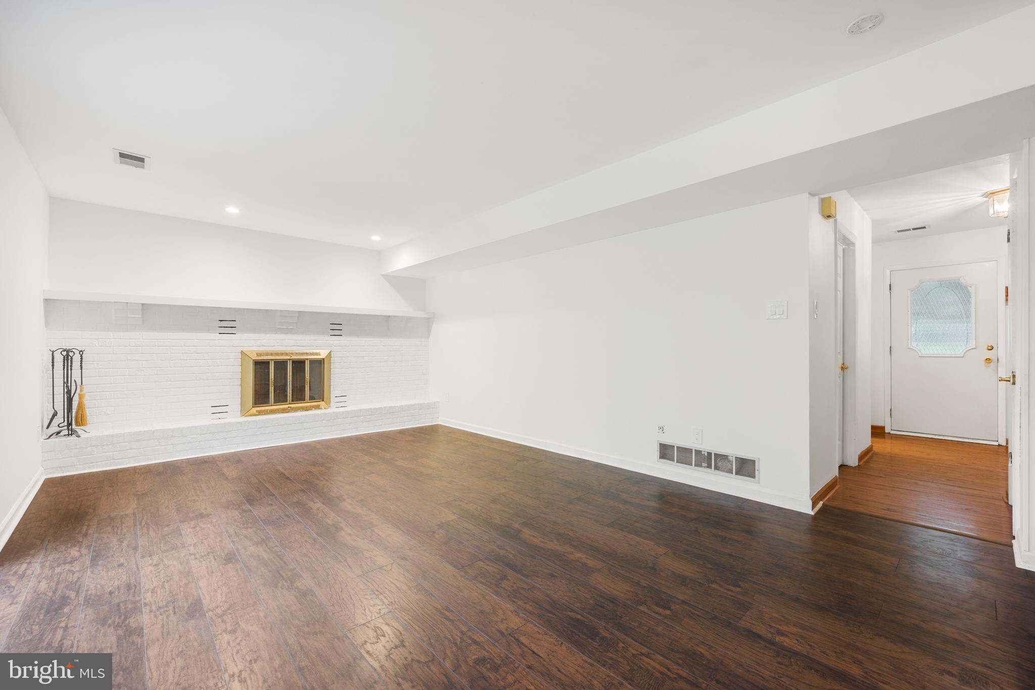 1278 Boyd Road Warminster, PA 18974 - Photo 13 of 28 Gallery Image 13