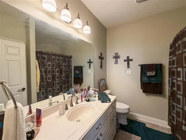 $320,000 | 5205 Volunteer Road, Sulphur, LA 70665