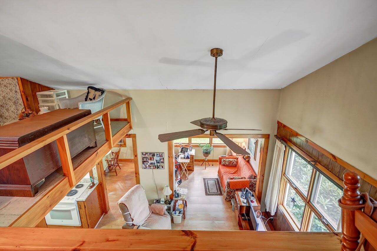 213 Houde Road Eliot, ME 03903 - Photo 32 of 55 213 Houde Rd Loft3