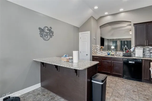 $1,700 | 610 Whitefield Lane, Bossier City, LA 71112