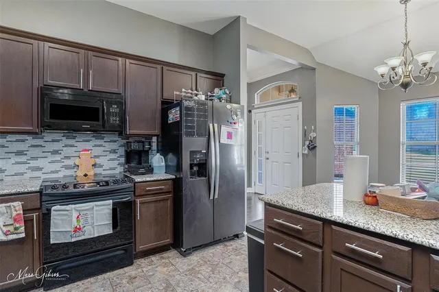 $1,700 | 610 Whitefield Lane, Bossier City, LA 71112