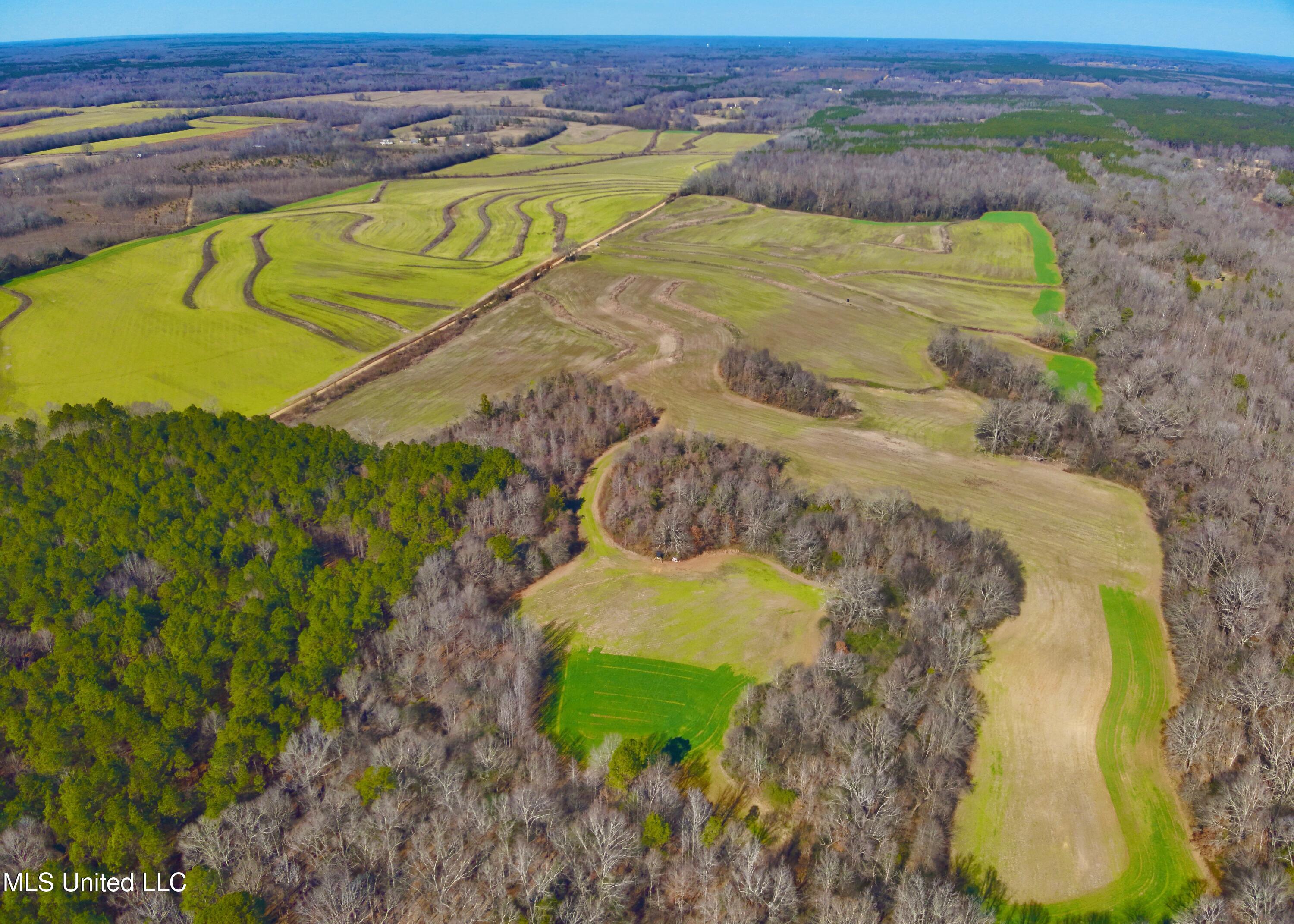 Newport Road Lexington, MS 39095 - Photo 3 of 23 DJI_20260119125455_0007_V