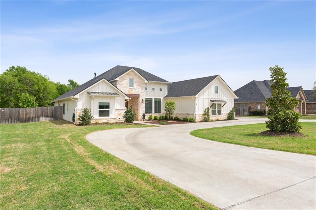 8 Independence Trail Waco, TX 76708 - Photo 2 of 39 a front view of a house with yard