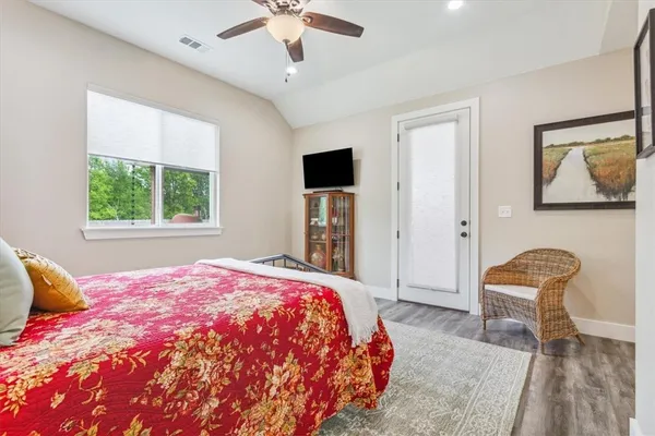 $800,000 | 8 Independence Trail, Waco, TX 76708