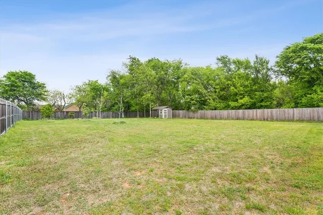 $800,000 | 8 Independence Trail, Waco, TX 76708