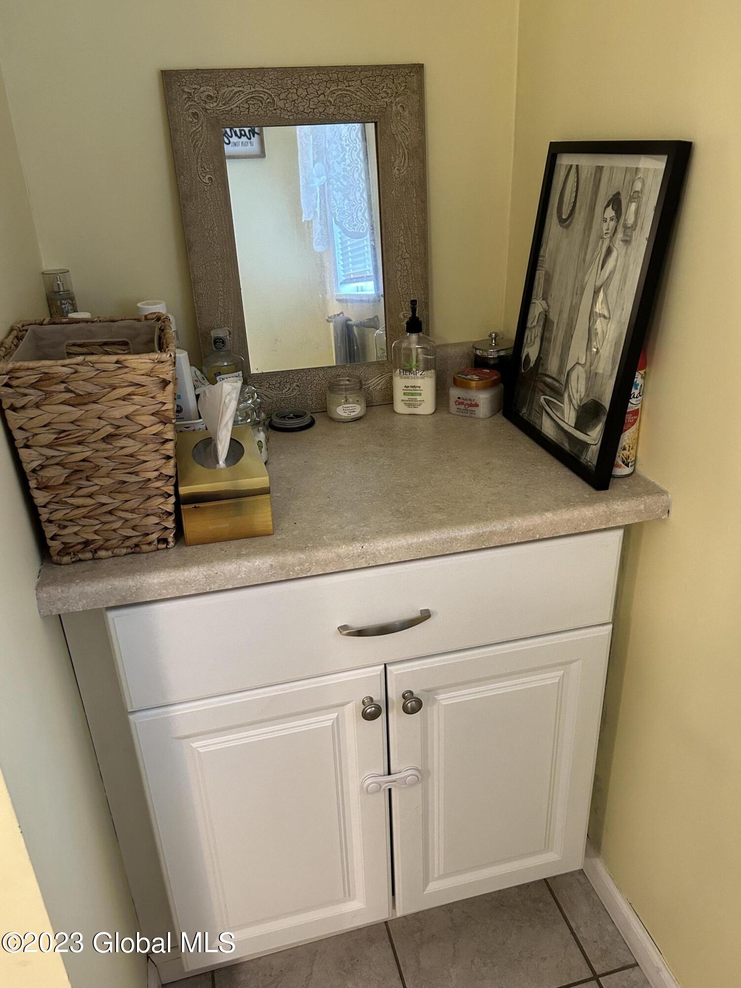 2953 River Road Melrose, NY 12121 - Photo 33 of 35 Bathroom